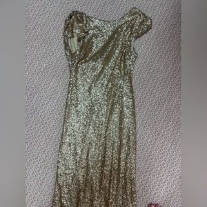 Gold sequin backless long dress
